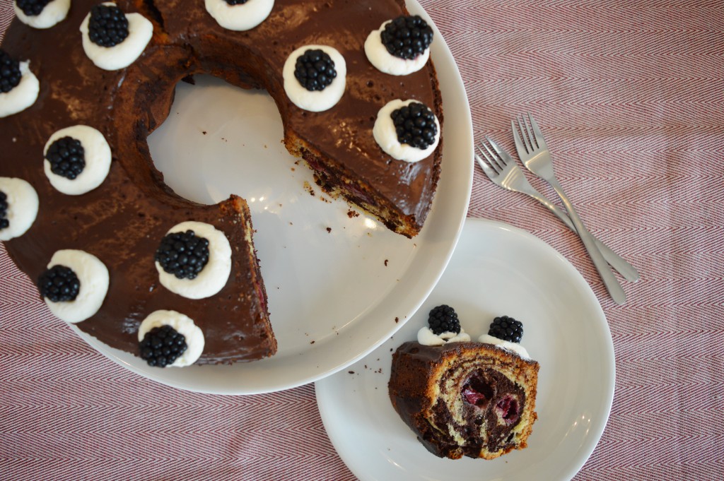Brombeer-Marmorkuchen1