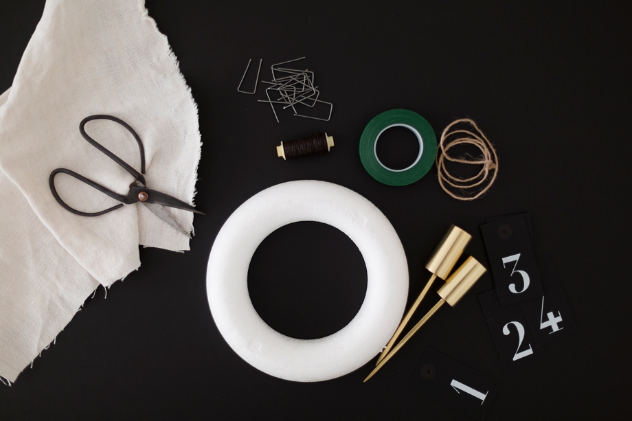 schoen-bei-dir-diy-adventskranz-mit-naturmaterialien-depot-wienerwohnsinn_0001