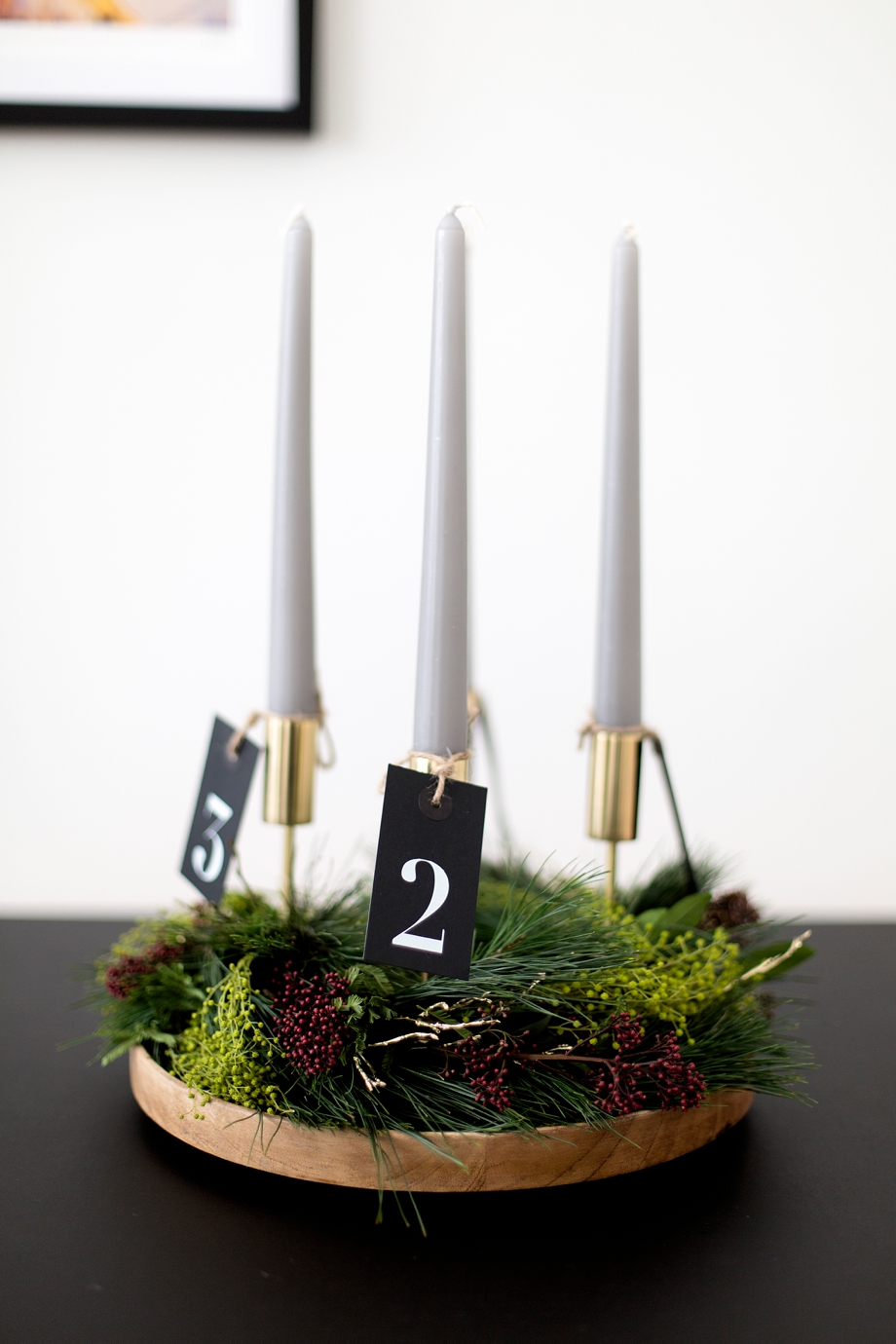 DIY Adventskranz mit Naturmaterialien mit Wiener Wohnsinn auf Schoen bei dir Blog by Depot