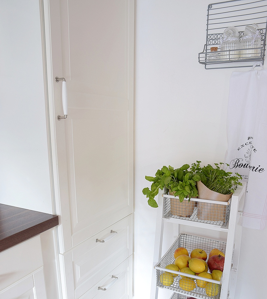 DIY Deko- und Kuechenregal 19k