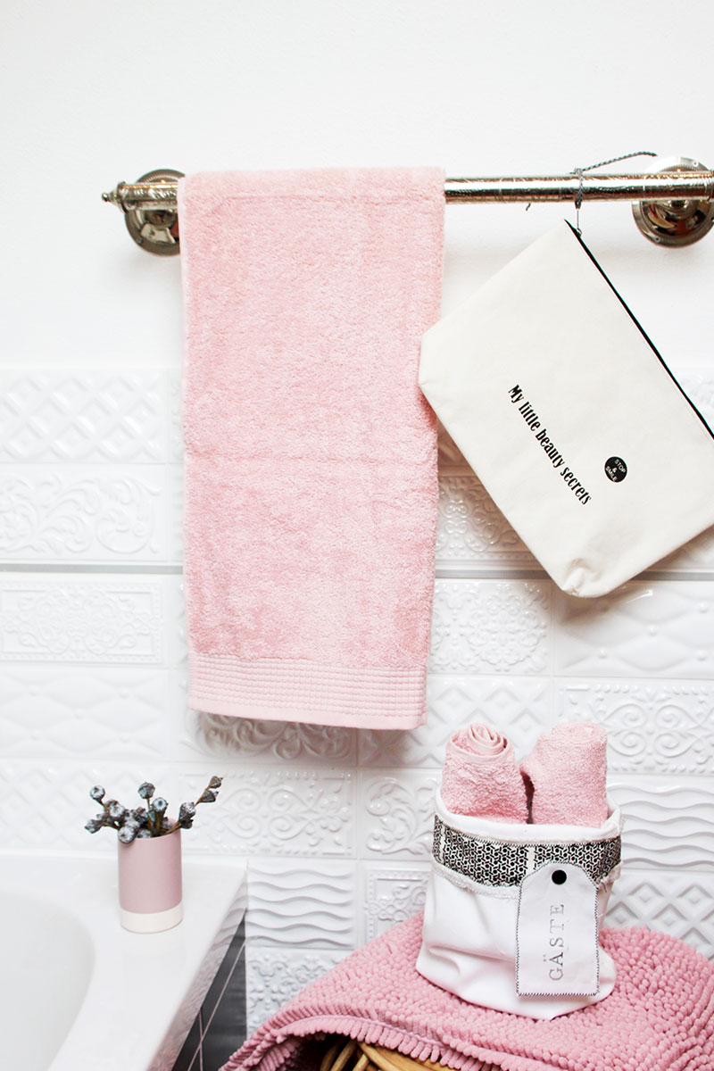 Frischer-Look-im-Bad-mit-neuen-Handtüchern