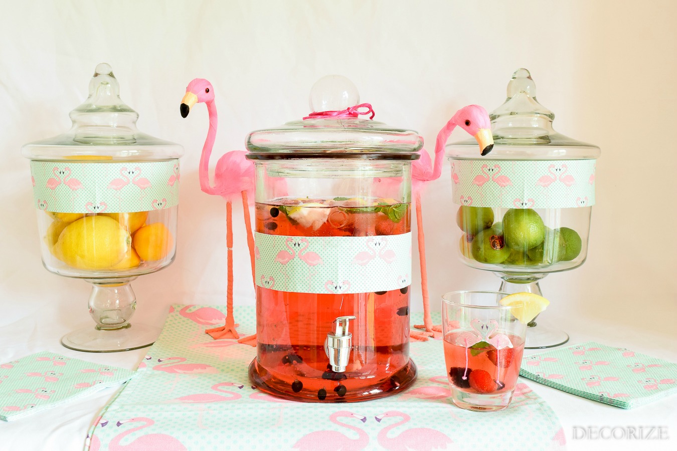 pink-lemonade-flamingo-3341