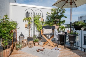 gemütlicher Balkon im beach look