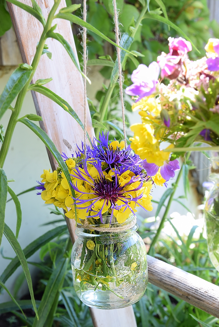 wiesenzauber-auf-der-dekoleiter 9k