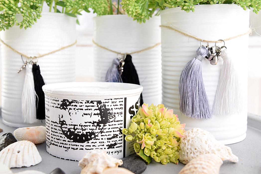 Vasen-aus-dosen-basteln-und-mit-miniquasten-von-depot-verzieren 10k