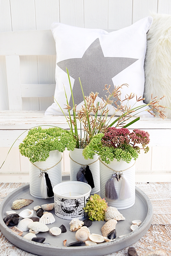 Vasen-aus-dosen-basteln-und-mit-miniquasten-von-depot-verzieren 7kk