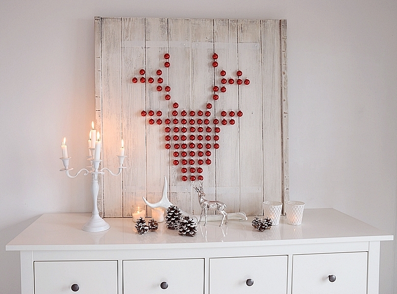 xmas-diy-hirsch-aus-weihnachtskugeln-1k