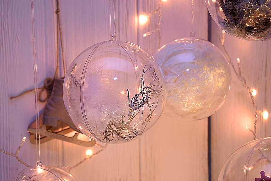 weihnachtliche-dekokugeln-von-depot-14k