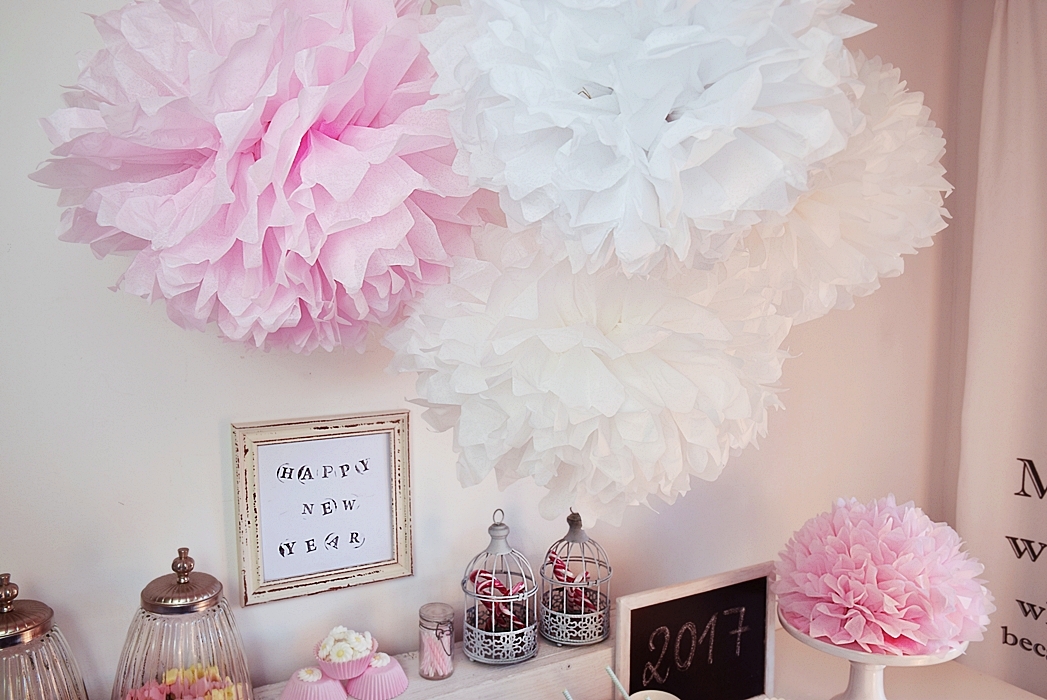 pompoms-fuer-die-silvesterparty-selbermachen-3k