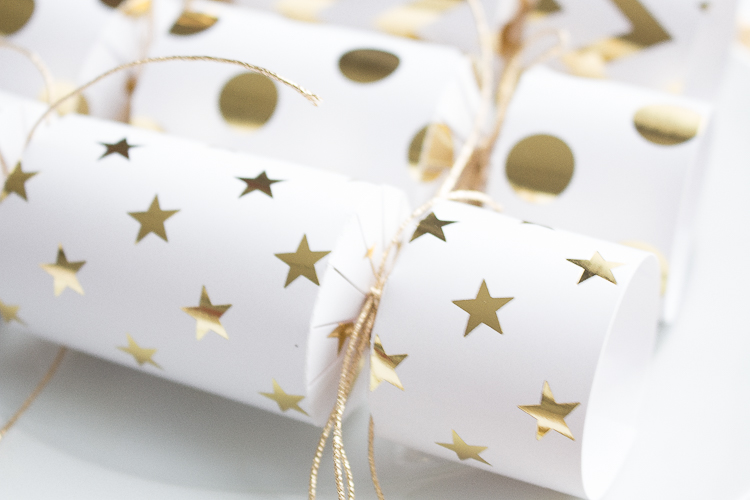 prost-neujahr-diy-knallbonbon-aus-geschenkpapier-6-von-6