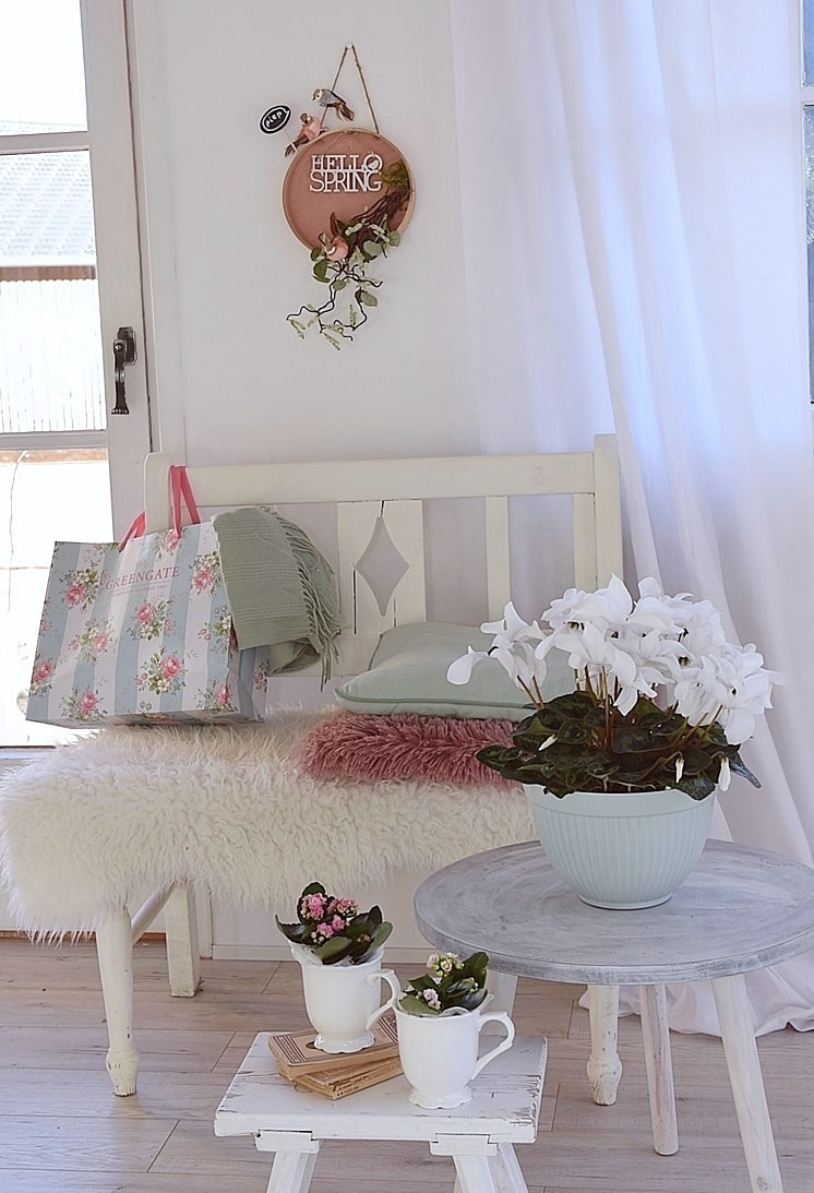 mint-bloomy-dekotipp-mit-dekoblumen-15k-min-min