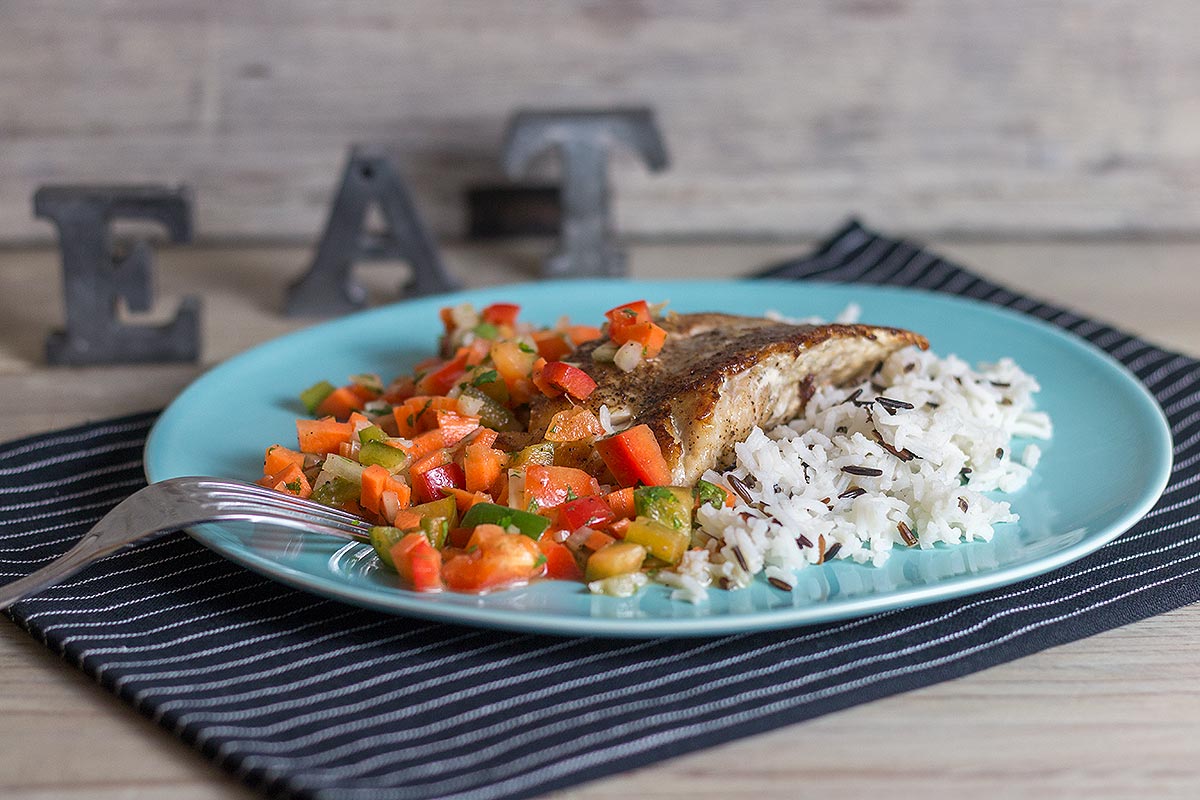Kabeljaufilet mit Karotten-Paprika-Salsa