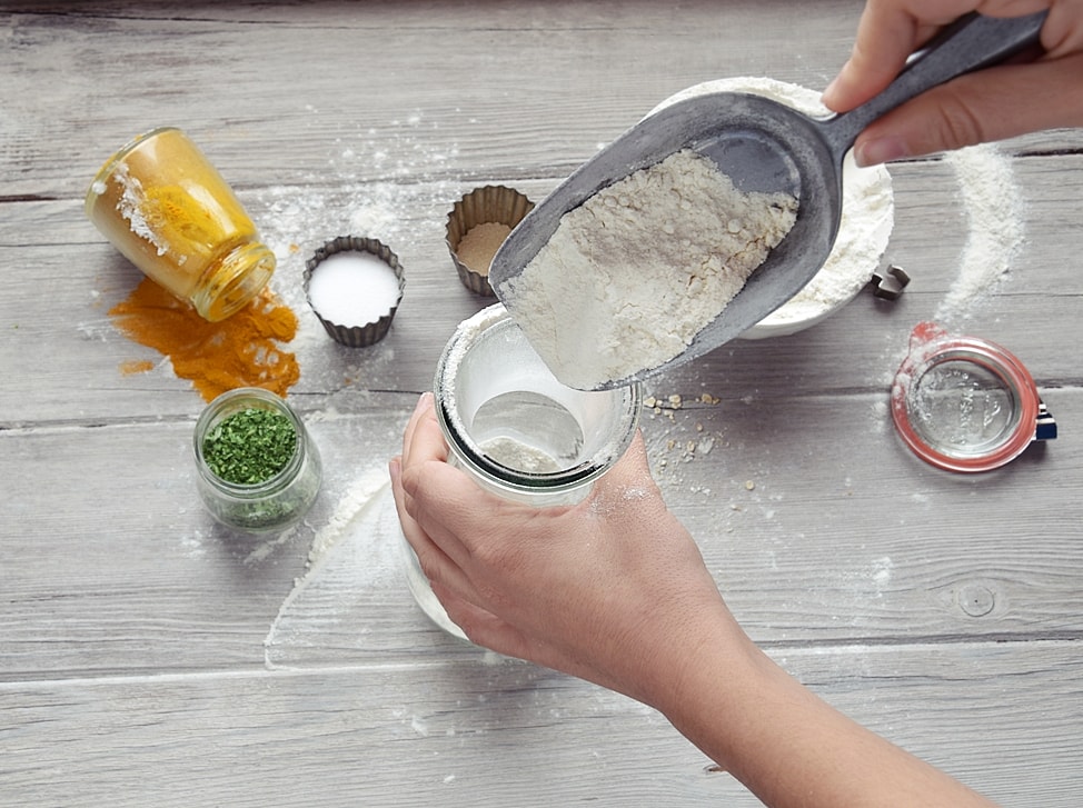 backmischung-aus-dem-glas-6k-min