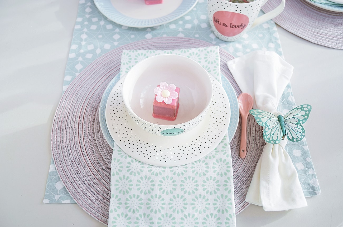 fruehlingsdeko-in-pastellfarben 2k-min