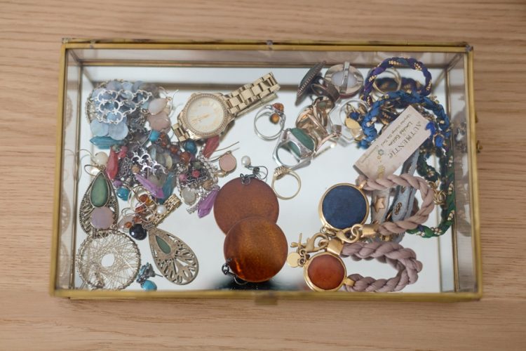 schmuck-dekorativ-in-szene-setzen-schoenbeidir-blog_0003