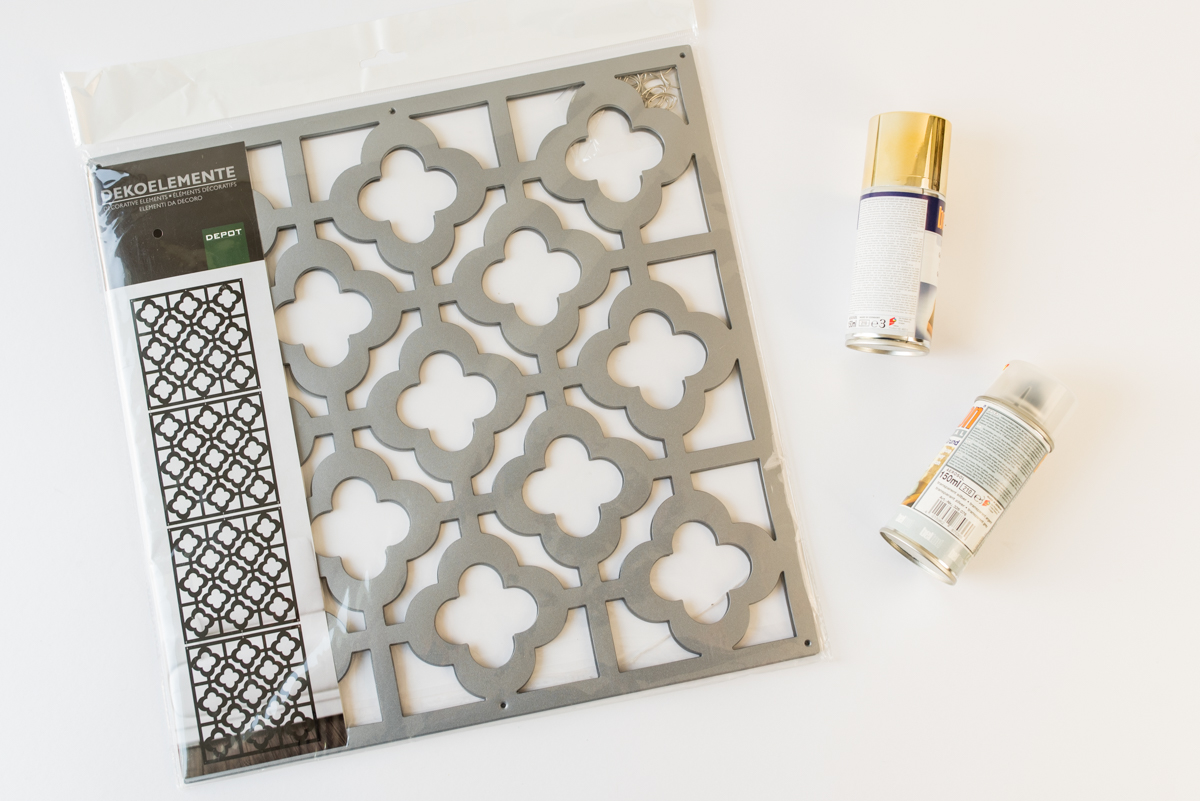 Selbst lackierte Deko Elemente von DEPOT als Wanddeko für den Flur im orientalischen Look