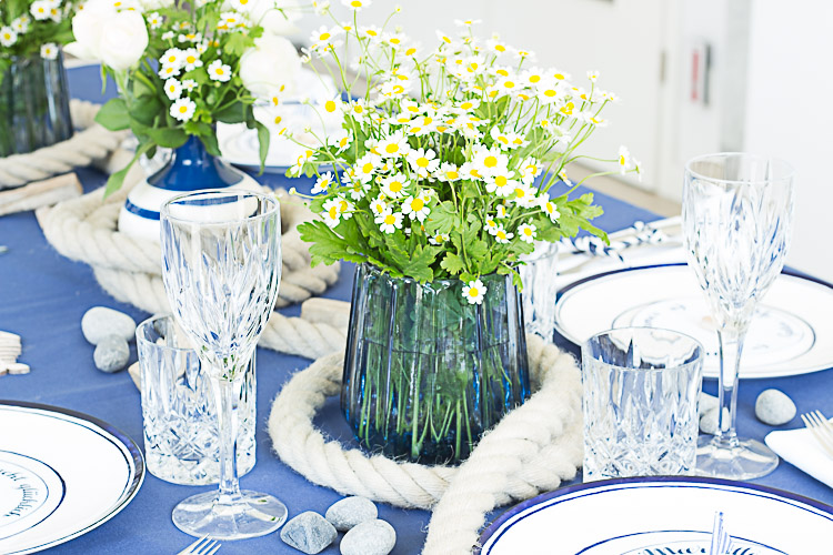 DEPOT Maritim gedeckter Tisch (3 von 14)