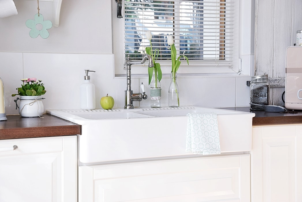 Homestory-meine-weiße-landhauskueche 1k-min (1)