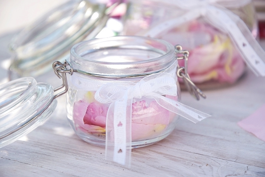 tipps-fuer-eine-gelungene-sommerparty 1k-min