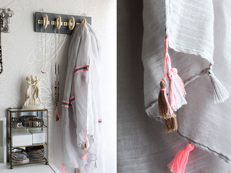 trendy Sommerschals mit Tasseln von Depot