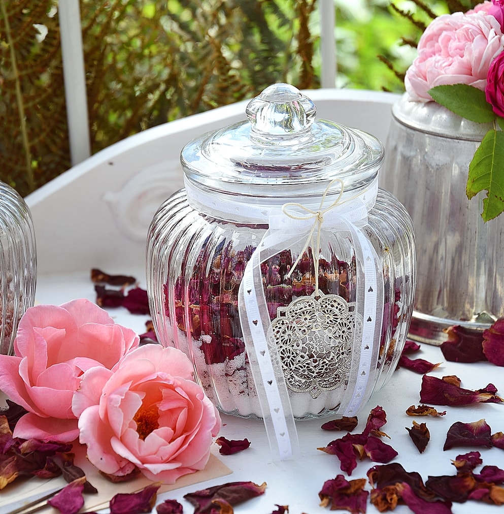 selbstgemachte-geschenke-wohlriechendes-badesalz 9k-min