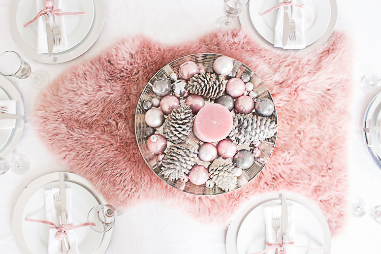 DEPOT Flauschige Tischdeko mit Fell (16 von 16)