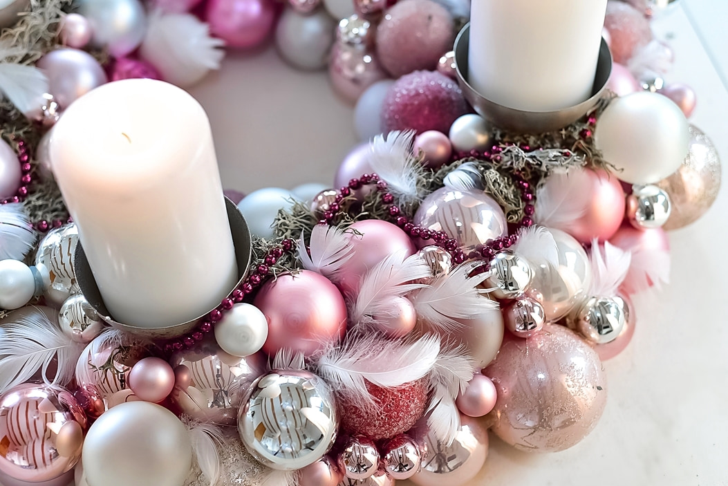 adventskranz-aus-christbaumkugeln-selber-machen 11k-min