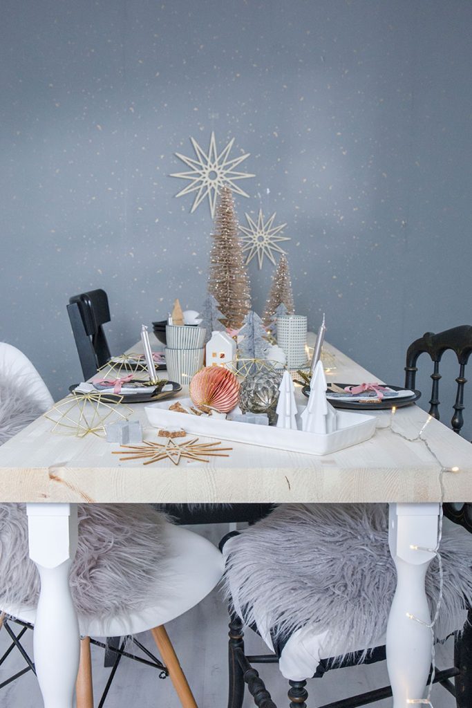 weihnachtstischdeko-im-skandi-Look