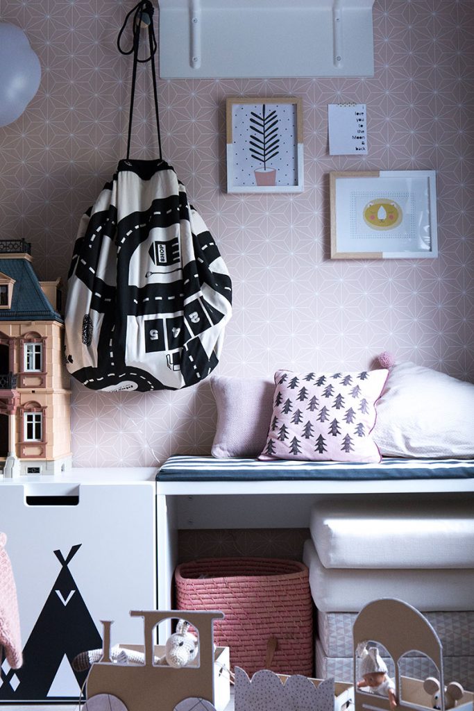 spielzeugaufbewahrung-mit-play-and-go