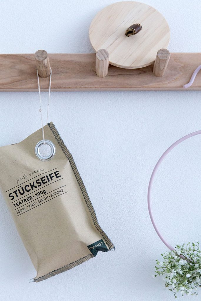 stückseife-Teatree-in-kraftpapierverpackung