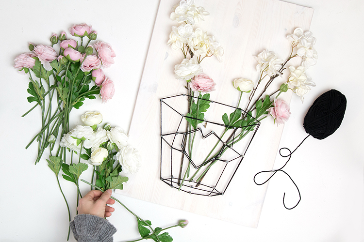 DIY Fadenbild mit Frühlingsblumen