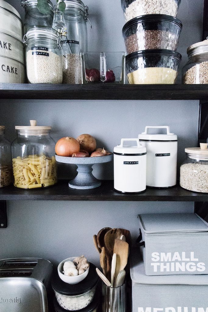 speisekammer-neu-organisiert