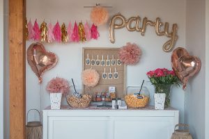 Popcorn Bar mit zweierlei Sorten selbstgemachtem Popcorn