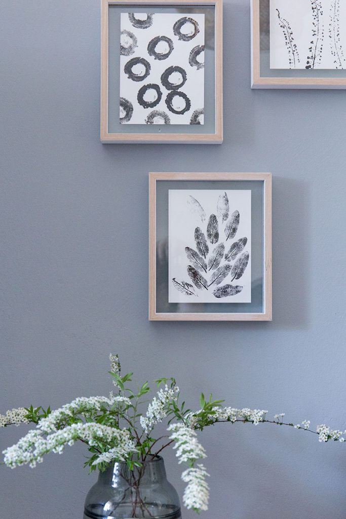 wanddekoration-mit-selbstgedructen-bildern-aus-lebensmitteln