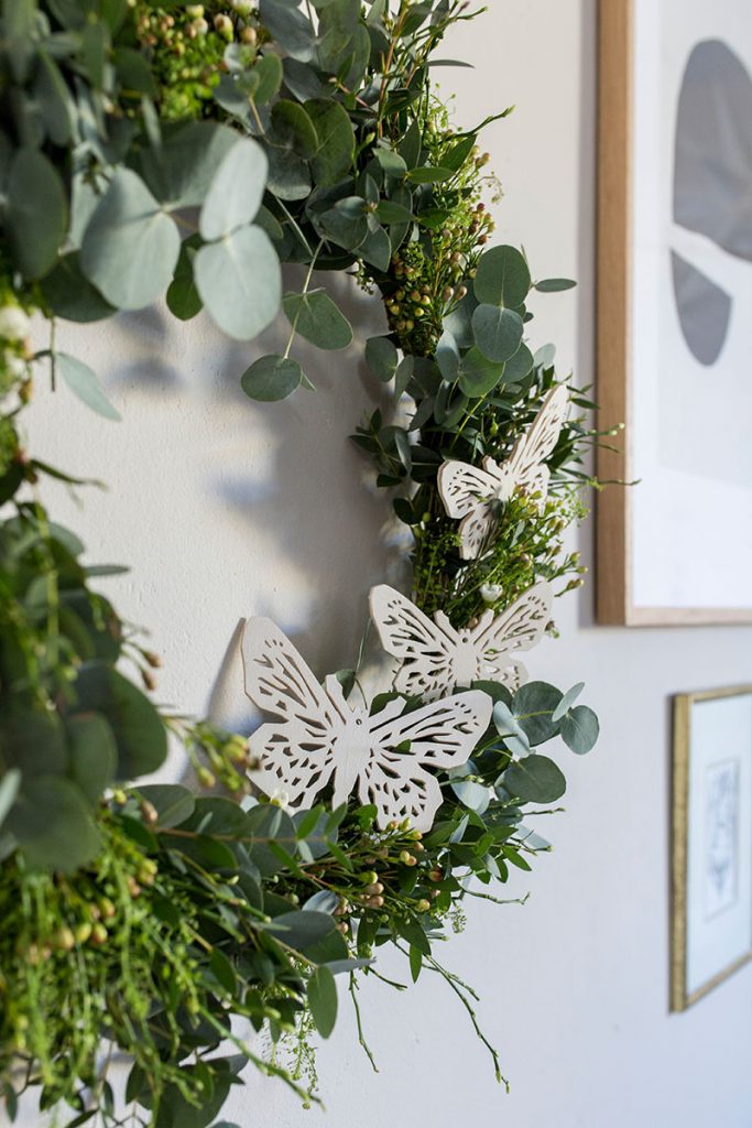 selbstgebundener-fruehlingskranz-details