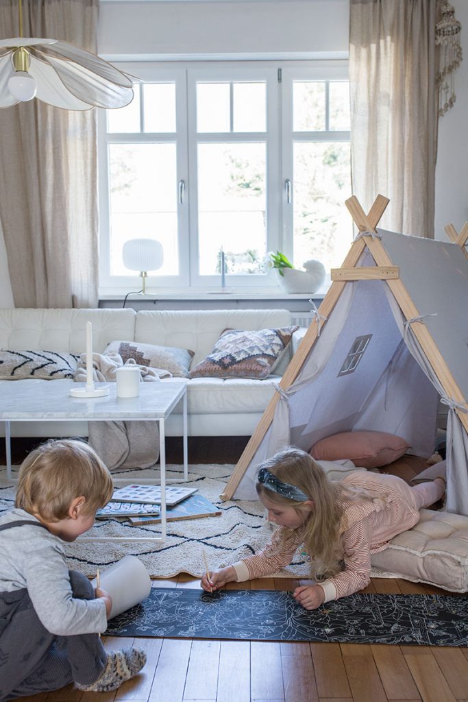 kinder-zuhause-beschaeftigen