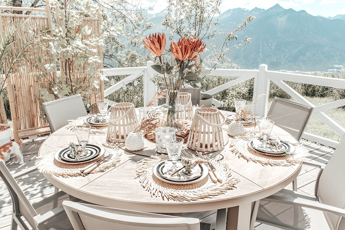 Tischdeko im maritimen Look.