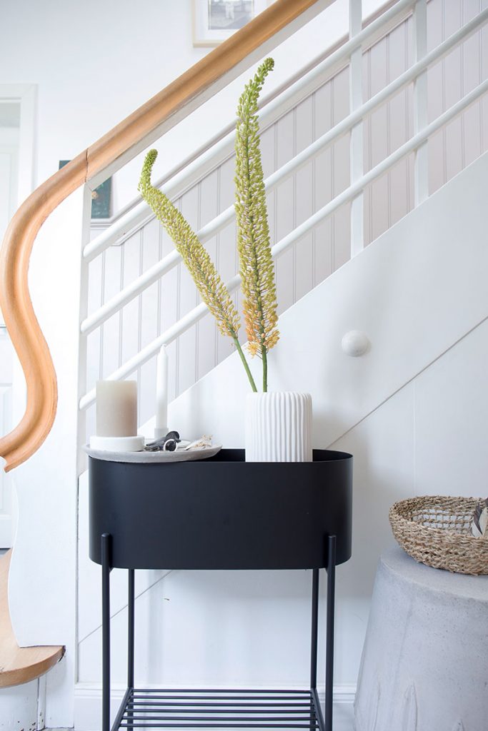 flur-dekorieren-mit-blumen