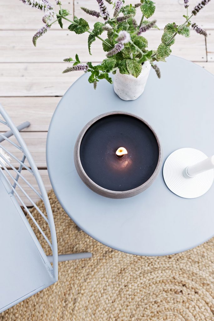 sommerabend-bei-kerzenschein