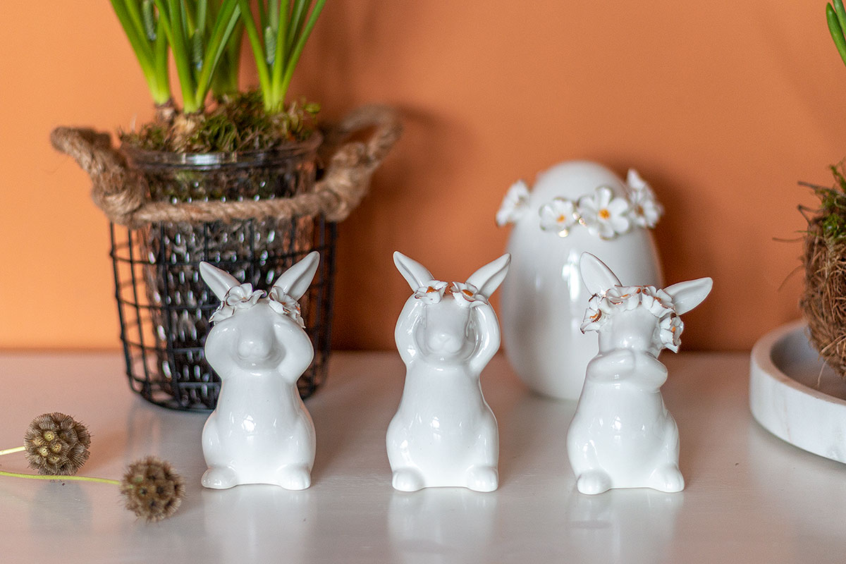 Dekofiguren Hase Daisy mit Blütenkranz